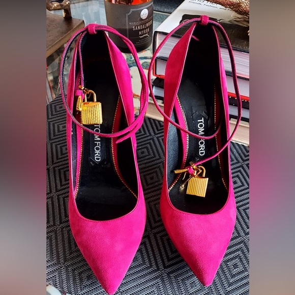 Authentic Tom Ford Pumps - Picture 5 of 10